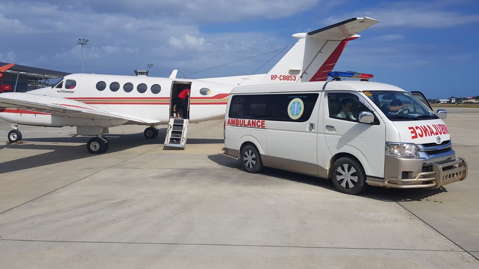 B200 With Ambulance